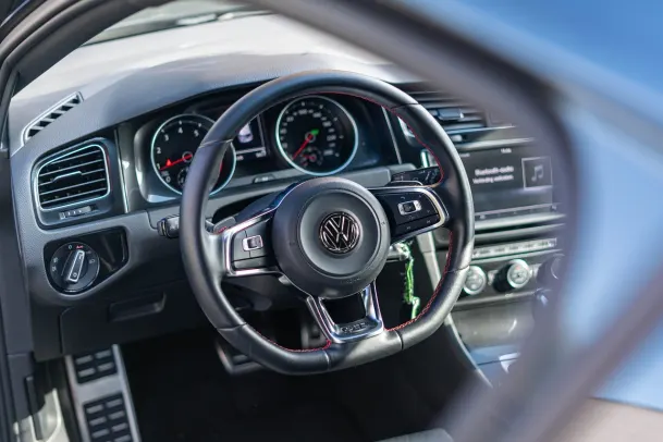 ЗеСлотс Казино Android/iOS приложение